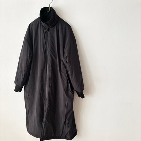TISSU ナイロンキルティング（発熱中綿）リバーシブルコート