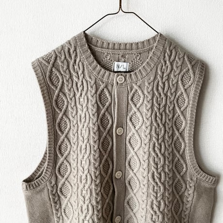 NATURAL LAUNDRY　2/16 メリノケーブル ベスト