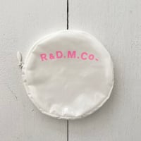 オールドマンズテーラー WHITE CIRCLE POUCH(S)・White×Pink