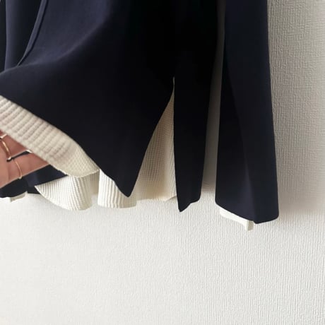 yuni  コットン waffle long sleeve pull over