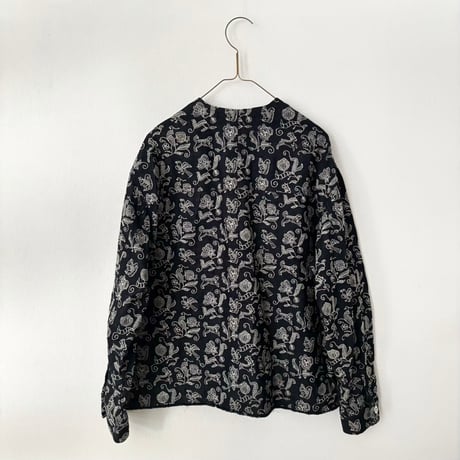 qiri  Arcadia embroidery denim jacket ・navy×beige