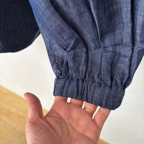Hands of creation　コットンリネンTwill フリル パフスリーブブラウス