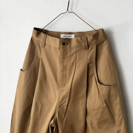 atelier naruse   vintage chino wide tuck pants・beige