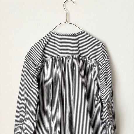 homspun タイプライター ノーカラーロングシャツ・ストライプ