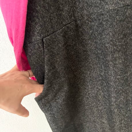 atelier naruse コットンウールヘリンボン ジャンパースカート・杢ブラック