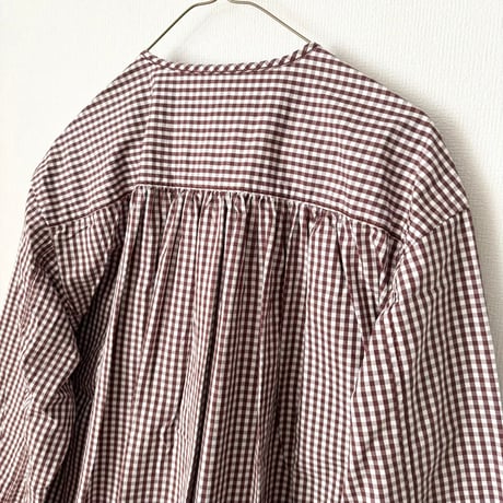 homspun タイプライター ノーカラーロングシャツ・ブラウンギンガムチェック