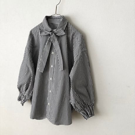 UNIVERSAL TISSU ナチュラルタイプライター ボウタイブラウス・ストライプ