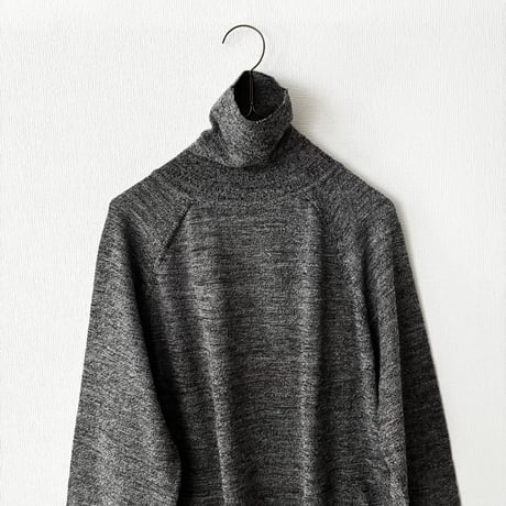 atelier naruse wool turtle-neck knit sweater