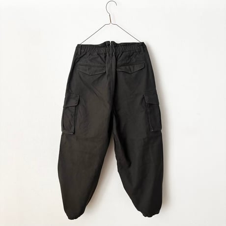 OUVERT ジャーマンダックスダスティーワッシャー カーゴパンツ・カーキ