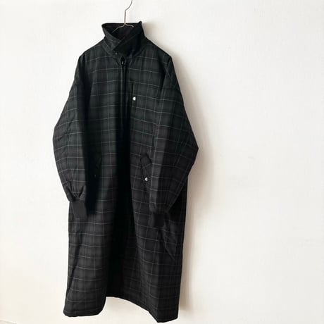 TISSU ナイロンキルティング（発熱中綿）リバーシブルコート