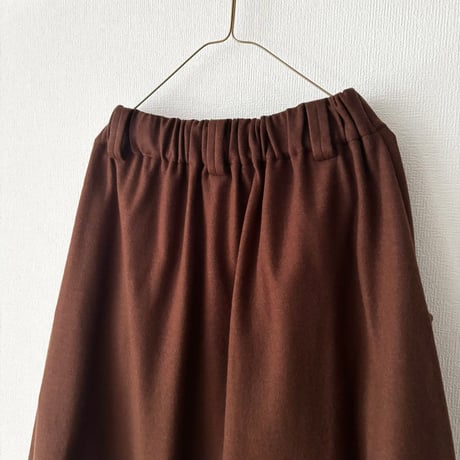 atelier naruse ウールポンチョ ギャザースカート　brown