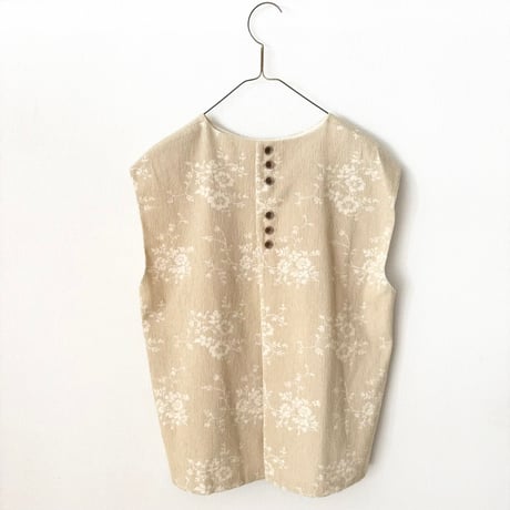 qiri  antique mall yarn  jacquard vest・beige