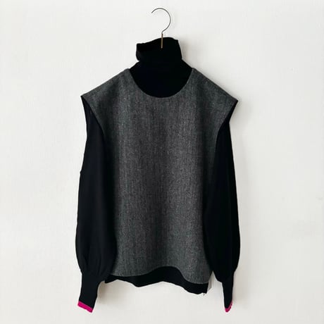 atelier naruse  british wool tweed back-buttoned rib vest