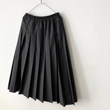 HAU  pleated skirt"Lecee"