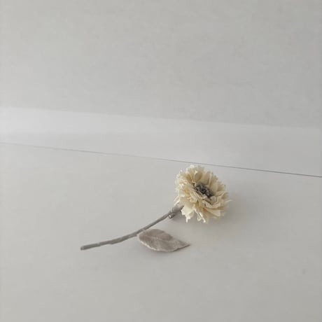 grin×atelier senka　ダリアブローチ