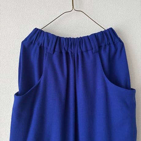 atelier naruse ウールポンチョ ギャザースカート　blue