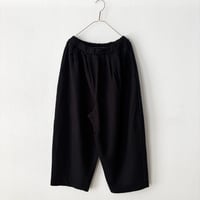 UNIVERSAL TISSU  ウール圧縮 コクーンタック イージーパンツ