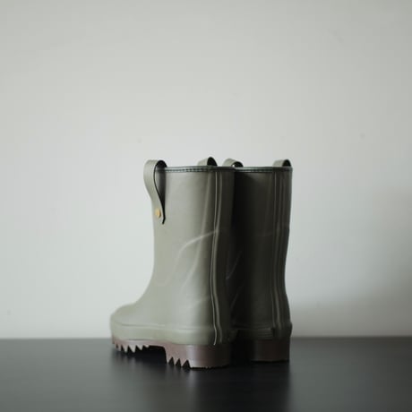 Daiichi Rubber "RAKA" SHORT  OLIVE