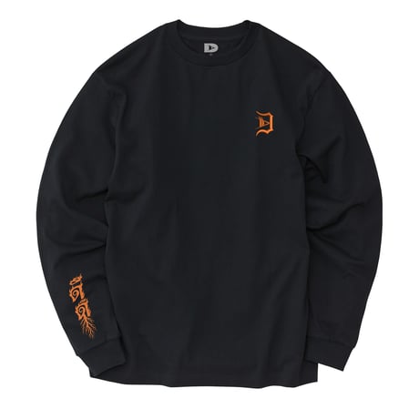 ROOTS OF "Dดีดี" LONG TEE