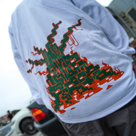 47 CAMPiN' HOTTS LONG TEE