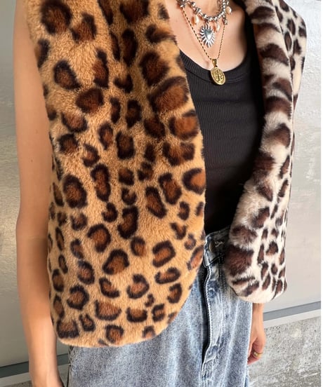 DUAL LEOPARD VEST