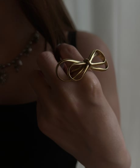 LIMINAL KNOT ring