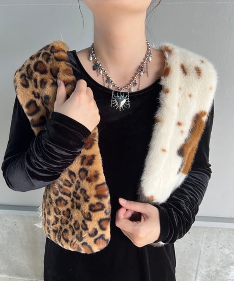 fur vest A