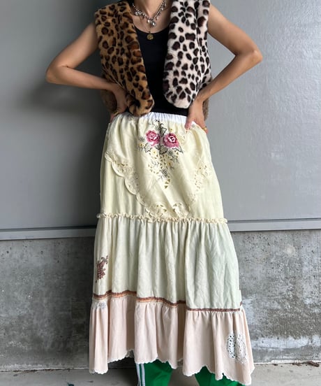remake embroidery skirt C