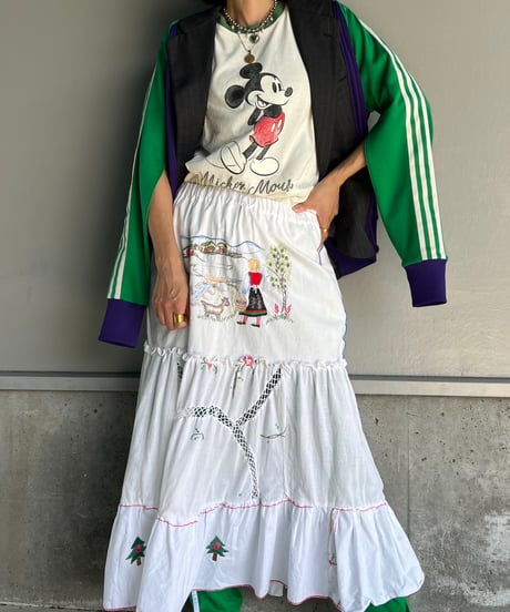 remake embroidery skirt A