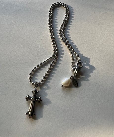 cross pearl necklace