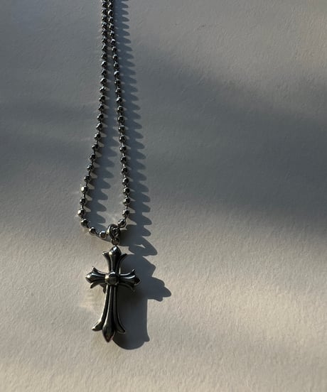 cross pearl necklace