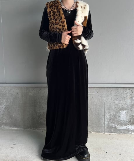 fur vest A