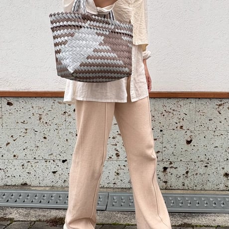 【10月19日(月)〜10月23日(金)発送】 Mekearibag No.14 (Size S) _Mocha Silver