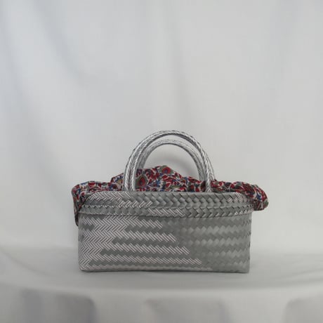 【8月10日(月)〜順次発送】 Bag×Handkerchief［H］Mekearibag BOUQUET (cross) _ Silver × yasashii Purple
