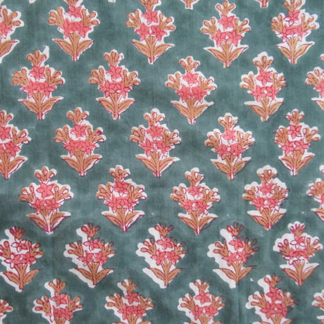 ★【9月7日(月)〜9月11日(金)発送】  Indian Cotton Handkerchief [R] - DG33