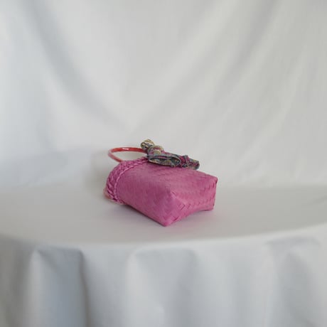 ★【9月7日(月)〜9月11日(金)発送】  Bag×Handkerchief［B］Mekearibag (Size : XS) _ Strawberry Bonbon