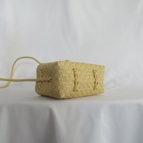 【8月17日(火)〜8月21日(金)発送】 Bag×Handkerchief［I］Hello bag _ Custard