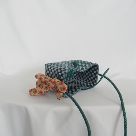 【8月24日(月)〜8月28日(金)発送】 Bag×Handkerchief［I］Hello bag ' gingham ' _ Lotus Pond