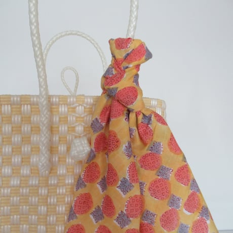 【9月28日(月)〜10月2日(金)発送】  Bag×Handkerchief［C］Gummy bag ' gingham ' (Size : S) _ Custard Fizz