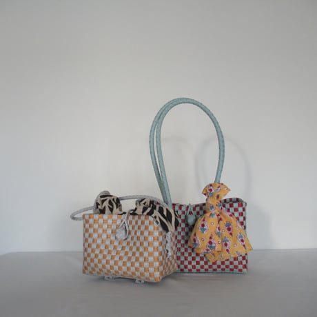 【10月5日(月)〜10月9日(金)発送】  Bag×Handkerchief［G］Hello bag ' gingham ' _ Moon