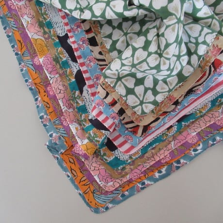 【10月5日(月)〜10月9日(金)発送】 Indian Cotton Handkerchief [I] - DARK26