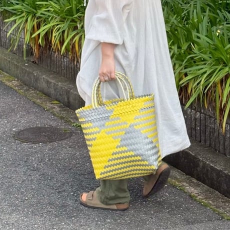 【9月24日(木)〜9月25日(金)発送】 Mekearibag No.41 (Size: M) _Yellow Silver (cross)