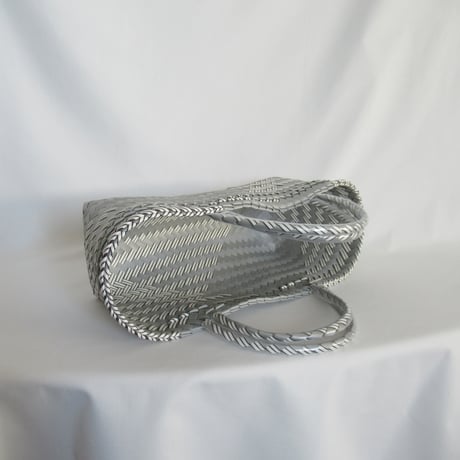 ★【9月7日(月)〜9月11日(金)発送】 Bag×Handkerchief［I］Mekearibag BOUQUET _Silver × Gomashio