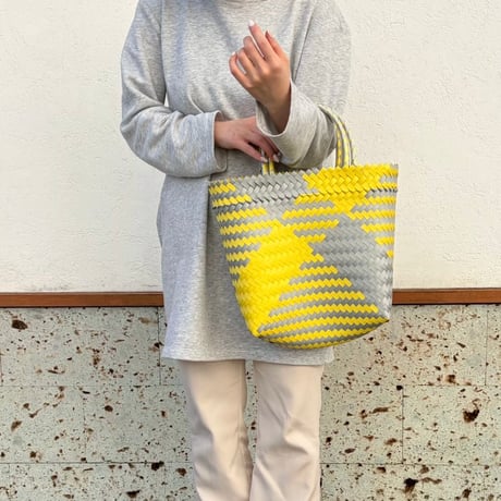 【9月24日(木)〜9月25日(金)発送】 Mekearibag No.41 (Size: M) _Yellow Silver (cross)