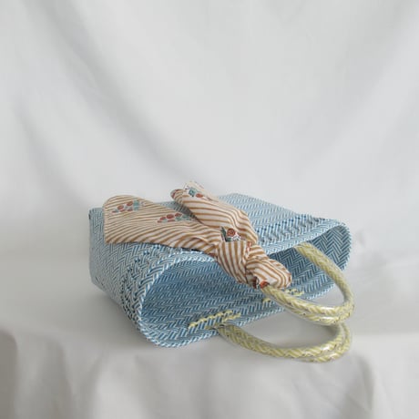 【9月24日(木)〜9月25日(金)発送】 Bag×Handkerchief［C］Mekearibag (Size : S) _Powder Blue