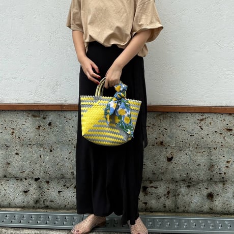 ★【9月7日(月)〜9月11日(金)発送】 Bag×Handkerchief［C］Mekearibag (Size : S) _Yellow Silver（cross）