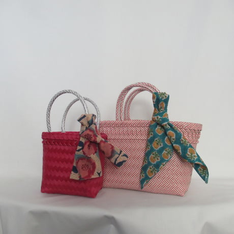 【8月10日(月)〜順次発送】 Bag×Handkerchief［B］Mekearibag (Size : XS) _Cassis × Yasashii Purple