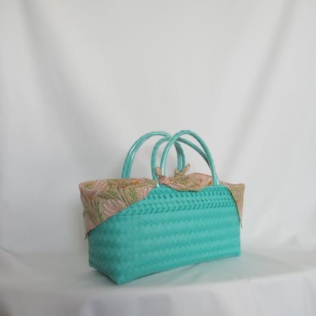 【8月31日(月)〜順次発送】 Bag×Handkerchief［I］Mekearibag BOUQUET _Peacock Green