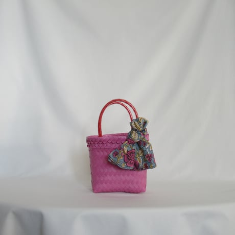 ★【9月7日(月)〜9月11日(金)発送】  Bag×Handkerchief［B］Mekearibag (Size : XS) _ Strawberry Bonbon