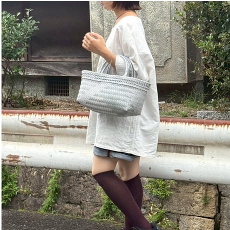 【9月28日(月)〜10月2日(金)発送】 Mekearibag BOUQUET(cross) No.7 _Silver×Yasashii Purple